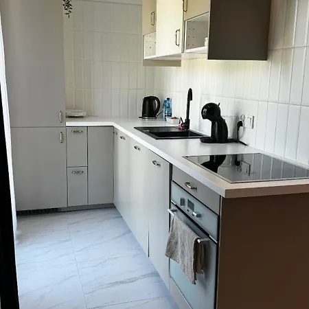 Manufaktura Modern Apartment